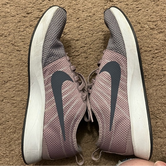 Nike sneakers - Picture 6 of 6